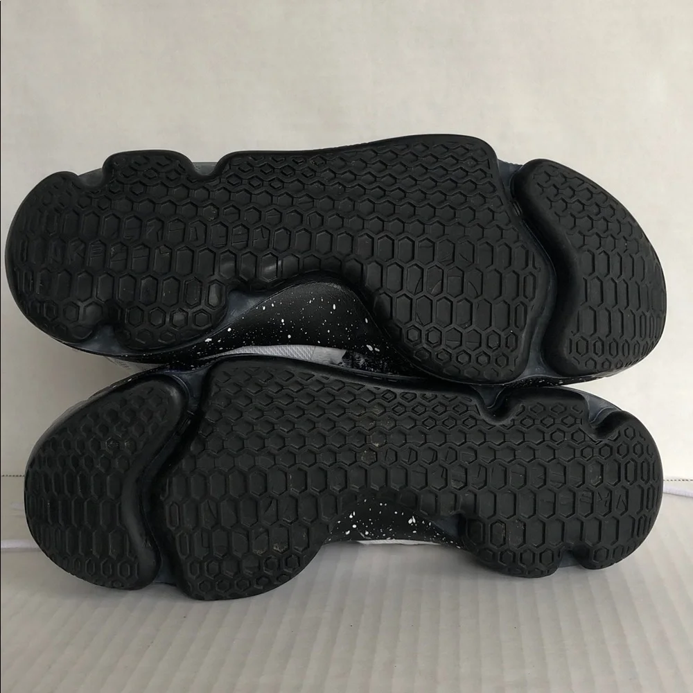 NIKE KD Oreo Basketball Shoes Size 7Y, 8.5 Women’s